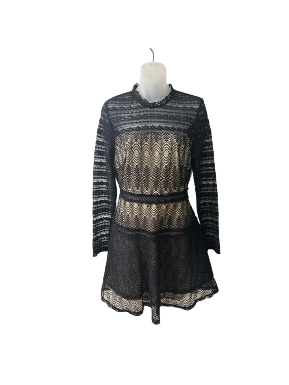 Lace overlay black long sleeve cocktail dress Francesca’s sz medium